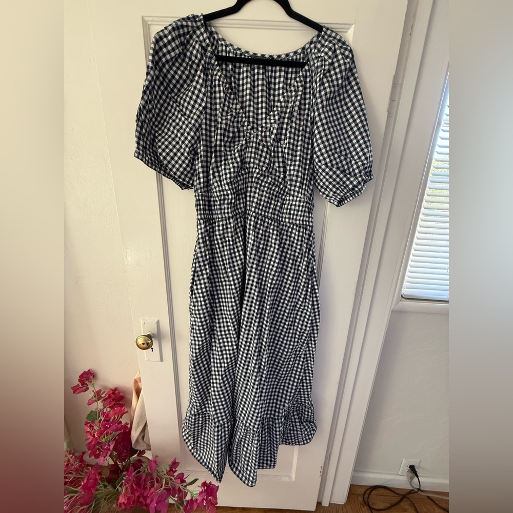 Vineyard Vines Navy and White Poplin Gingham Dress